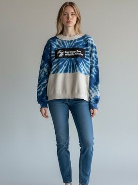 🦁 Refried Apparel x San Diego Zoo Upcycled Tie-Dye Sweatshirt M